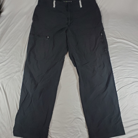 Dkny Other - Black DKNY cargo pants. Mens 34.